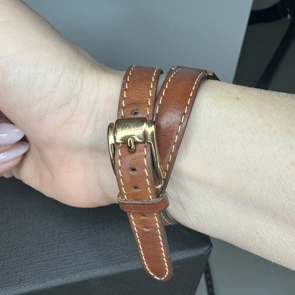 Michael Kors MK-2256 Slim Runway Women's Watch - Picture 10 of 17